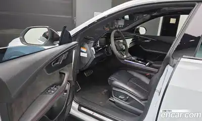 Audi RSQ8 2022 4.0 Автомат в Москве № 162800, миниатюра 10