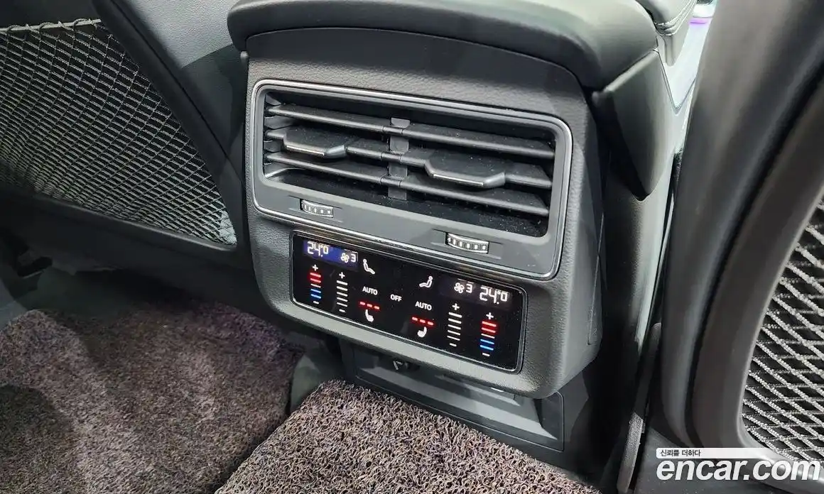 Audi Q7 2022 3.0 Автомат в Москве № 163007, фото 12