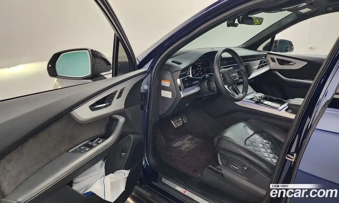 Audi Q7 2022 3.0 Автомат в Москве № 163007, фото 5