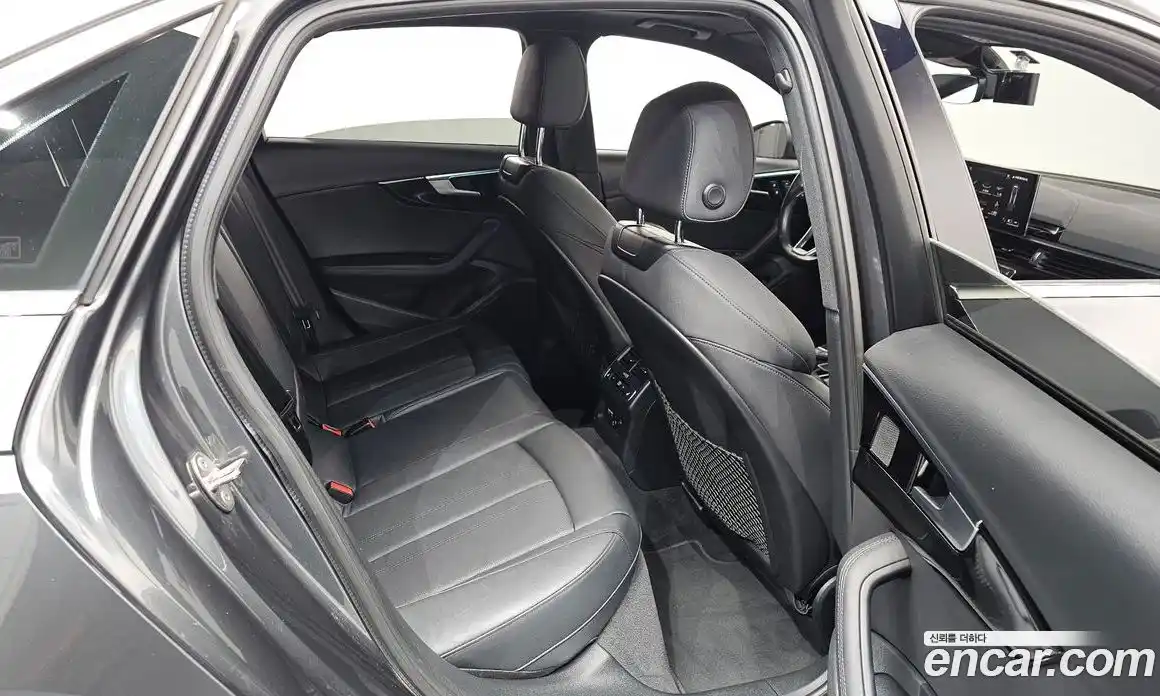 Audi A4 2021 2.0 Автомат в Москве № 163300, фото 6