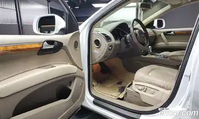 Audi Q7 2013 3.0 Автомат в Москве № 163844, миниатюра 12