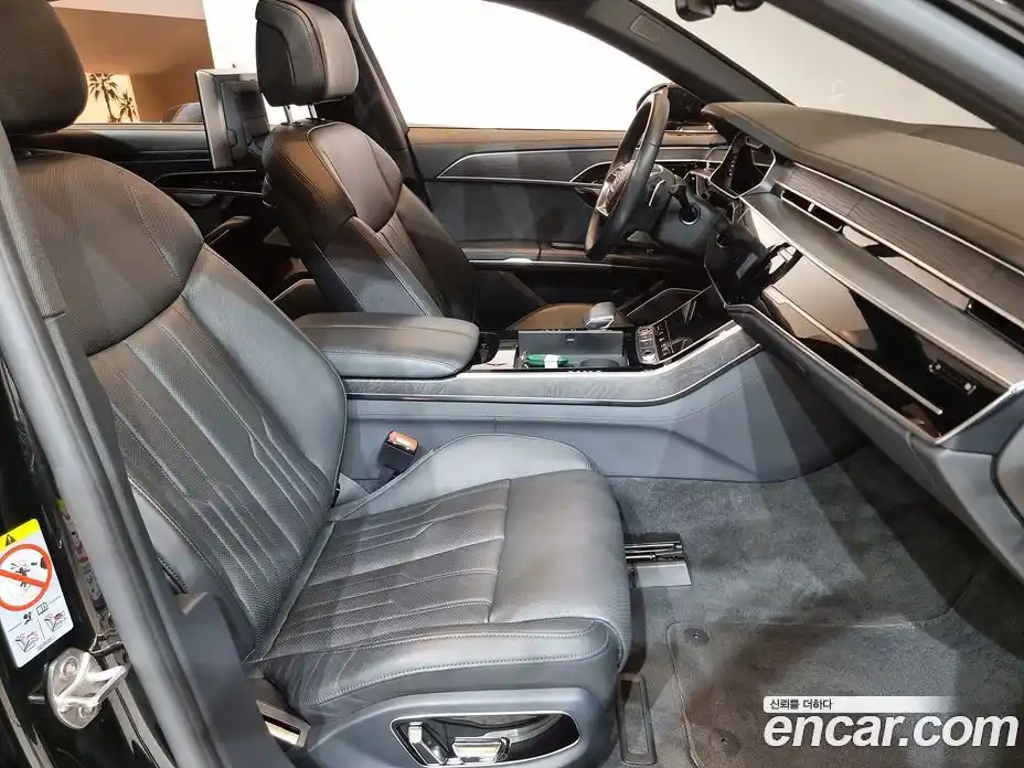 Audi A8 2023 3.0 Автомат в Москве № 163963, фото 11