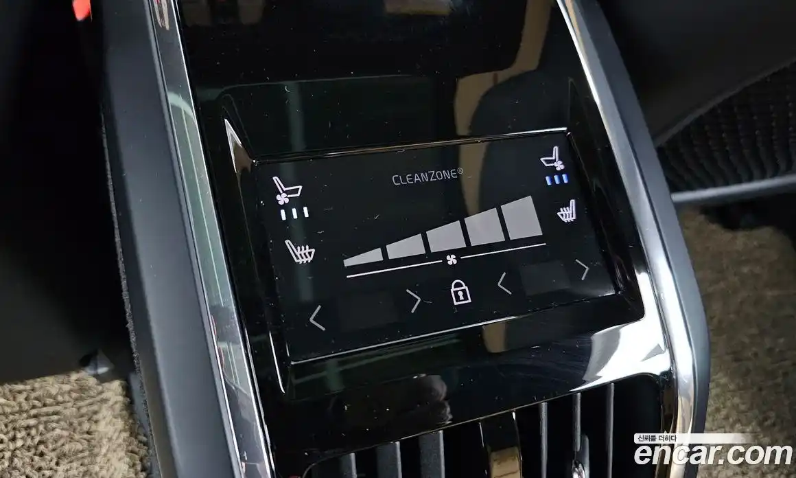 Volvo S90 2024 2.0 Автомат в Москве № 164238, фото 19