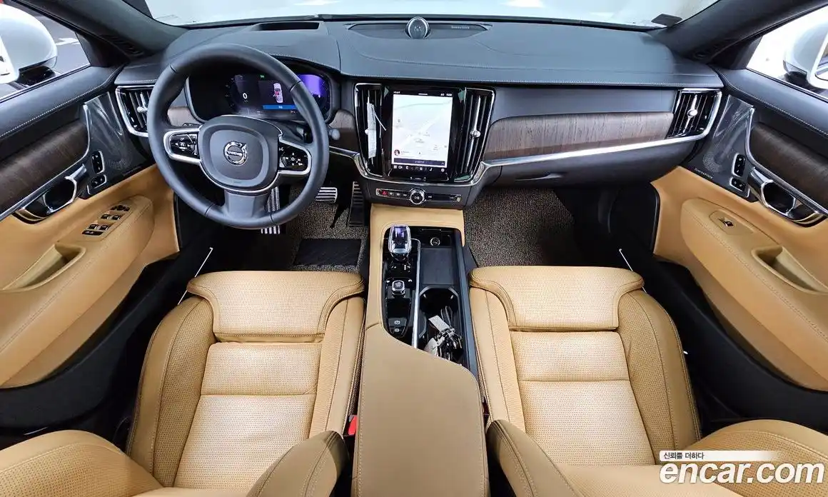 Volvo S90 2024 2.0 Автомат в Москве № 164238, фото 7