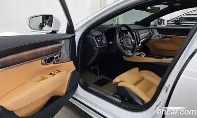 Volvo S90 2024 2.0 Автомат в Москве № 164238, миниатюра 10