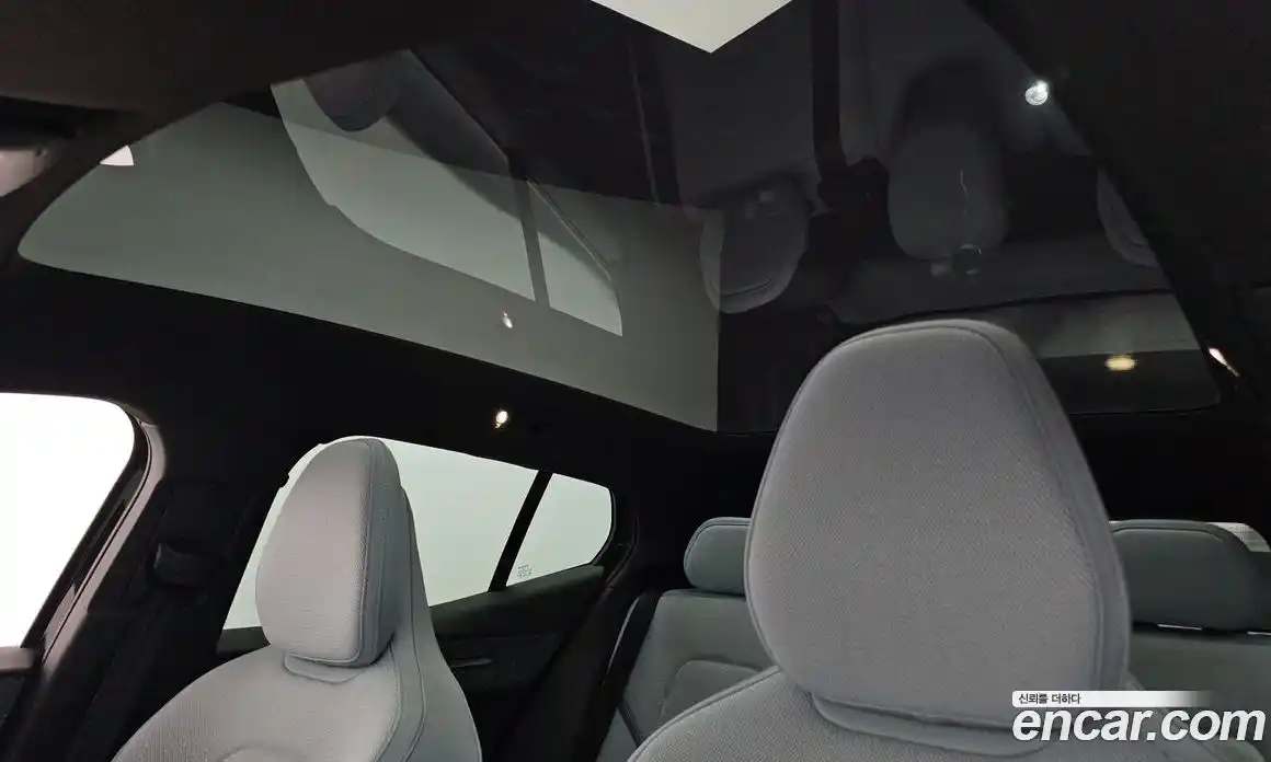 Volvo EX30 2025 0.2 Автомат в Москве № 164254, фото 11