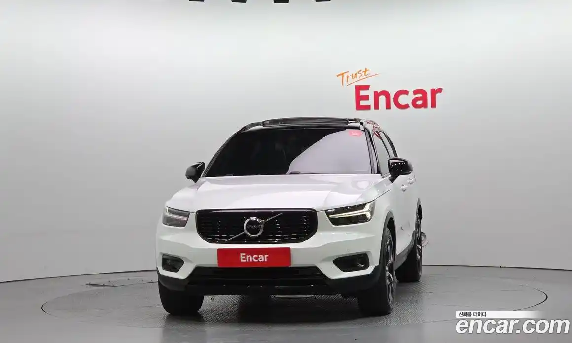 Volvo XC40 2020 2.0 Автомат в Москве № 164708, фото 15