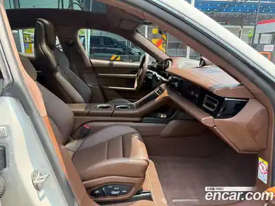 Porsche Taycan 2024 Автомат в Москве № 165004, миниатюра 10