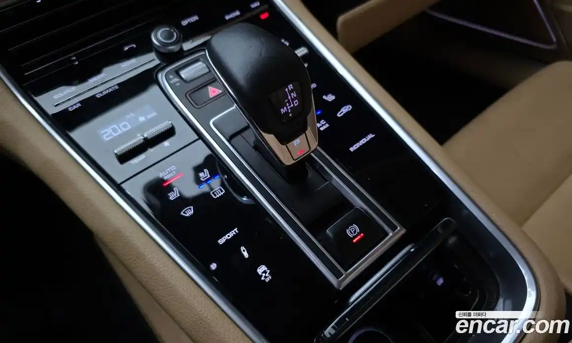 Porsche Panamera 2018 3.0 Автомат в Москве № 165413, фото 14