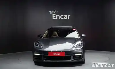 Porsche Panamera 2018 3.0 Автомат в Москве № 165413, миниатюра 2
