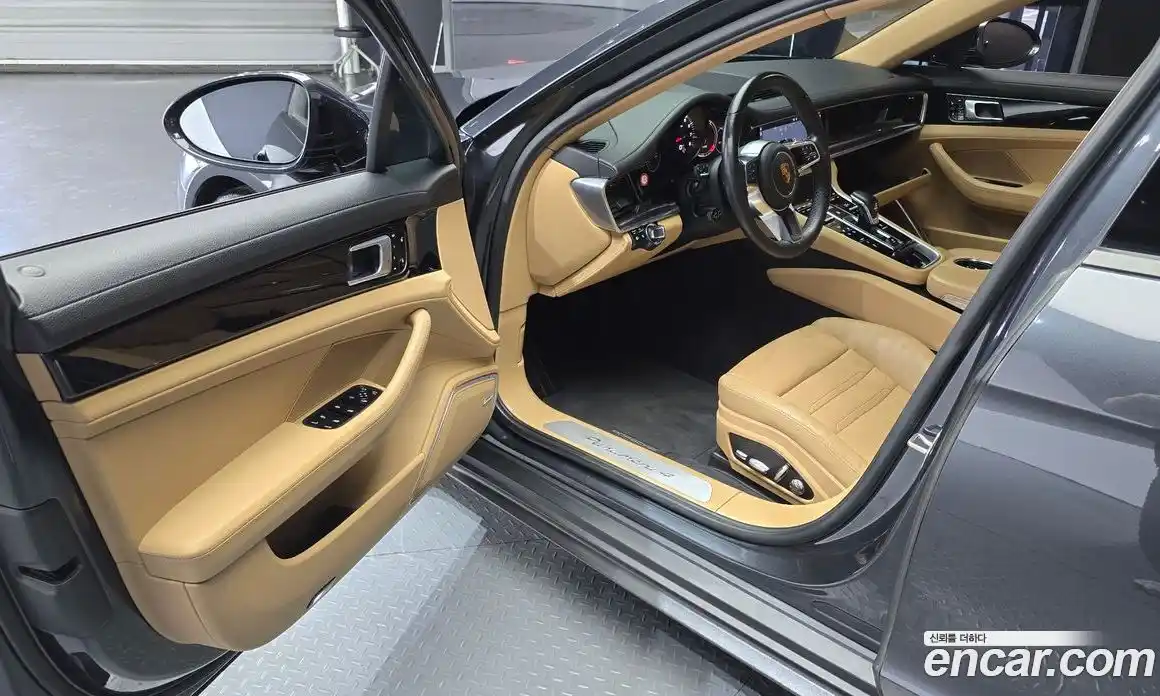 Porsche Panamera 2018 3.0 Автомат в Москве № 165413, фото 7