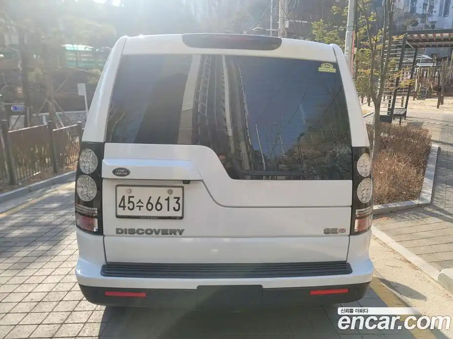 Land Rover Discovery 2015 3.0 Автомат в Москве № 166906, фото 4