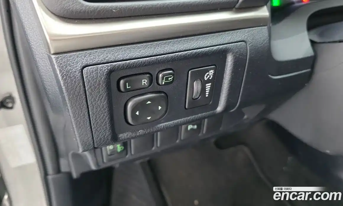 Lexus CT200h 2018 1.8 Автомат в Москве № 168320, фото 15