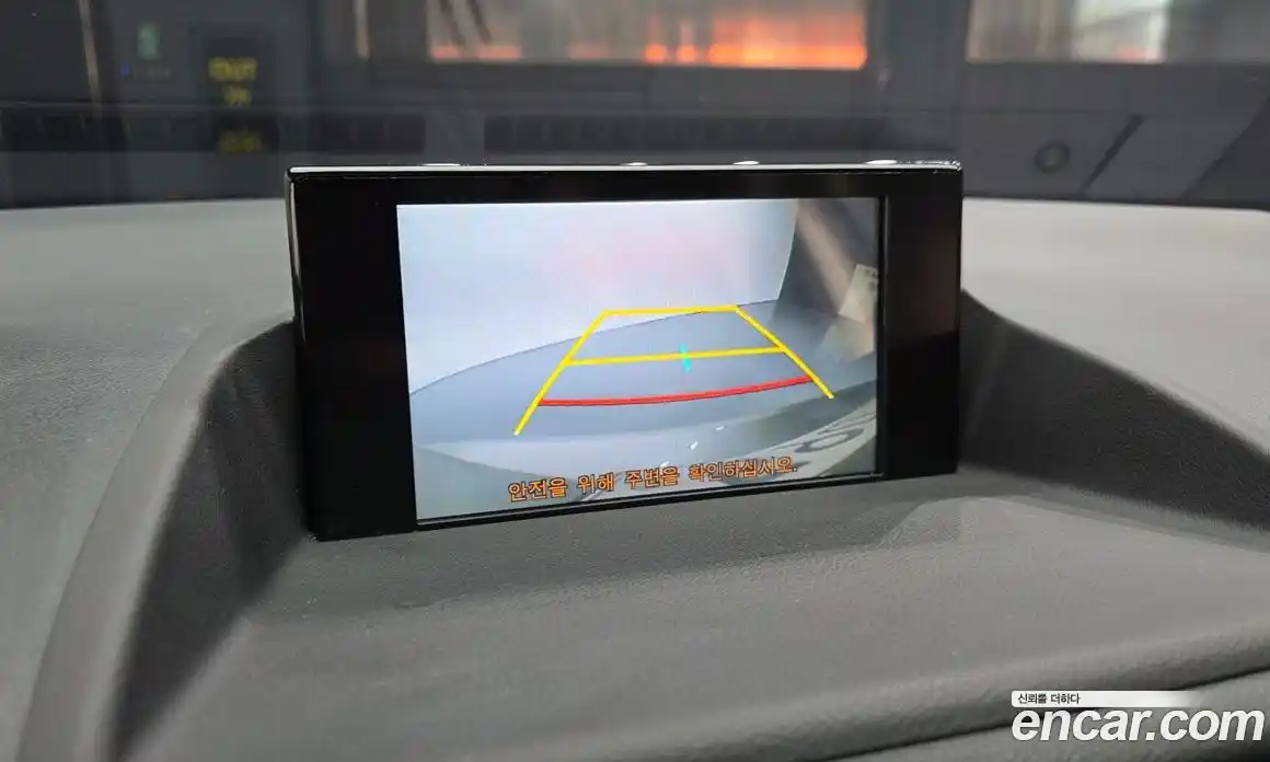 Lexus CT200h 2018 1.8 Автомат в Москве № 168320, фото 18