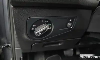 Volkswagen Tiguan 2023 2.0 Автомат в Москве № 168705, миниатюра 12