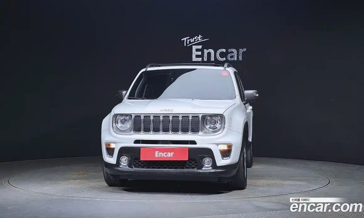 Jeep Renegade 2019 2.4 Автомат в Москве № 169627, фото 3