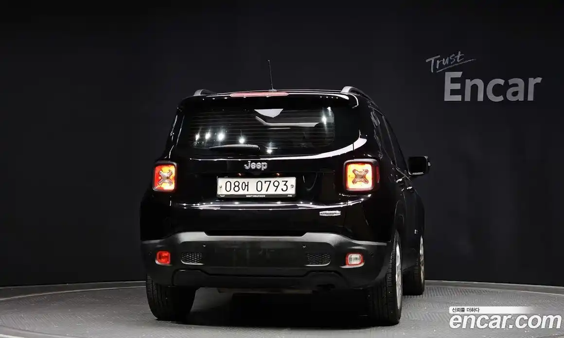 Jeep Renegade 2016 2.4 Автомат в Москве № 169691, фото 18