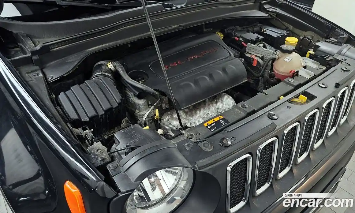 Jeep Renegade 2016 2.4 Автомат в Москве № 169691, фото 4