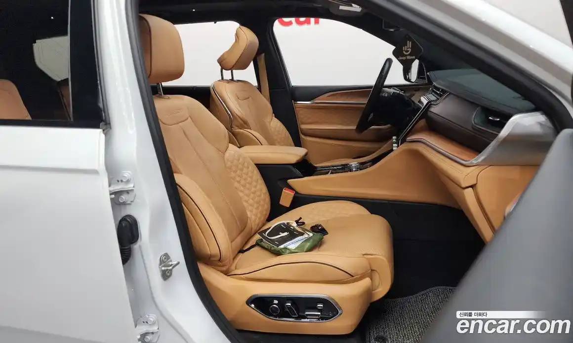 Jeep Cherokee 2021 3.6 Автомат в Москве № 169850, фото 14