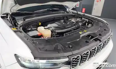 Jeep Cherokee 2021 3.6 Автомат в Москве № 169850, миниатюра 4