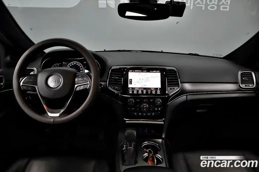 Jeep Cherokee 2020 3.6 Автомат в Москве № 170061, фото 17