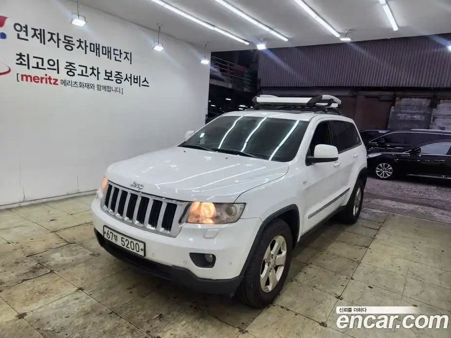 Jeep Cherokee 2013 3.0 Автомат в Москве № 170112, фото 15