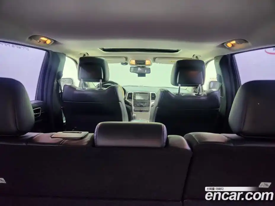 Jeep Cherokee 2013 3.0 Автомат в Москве № 170112, фото 17