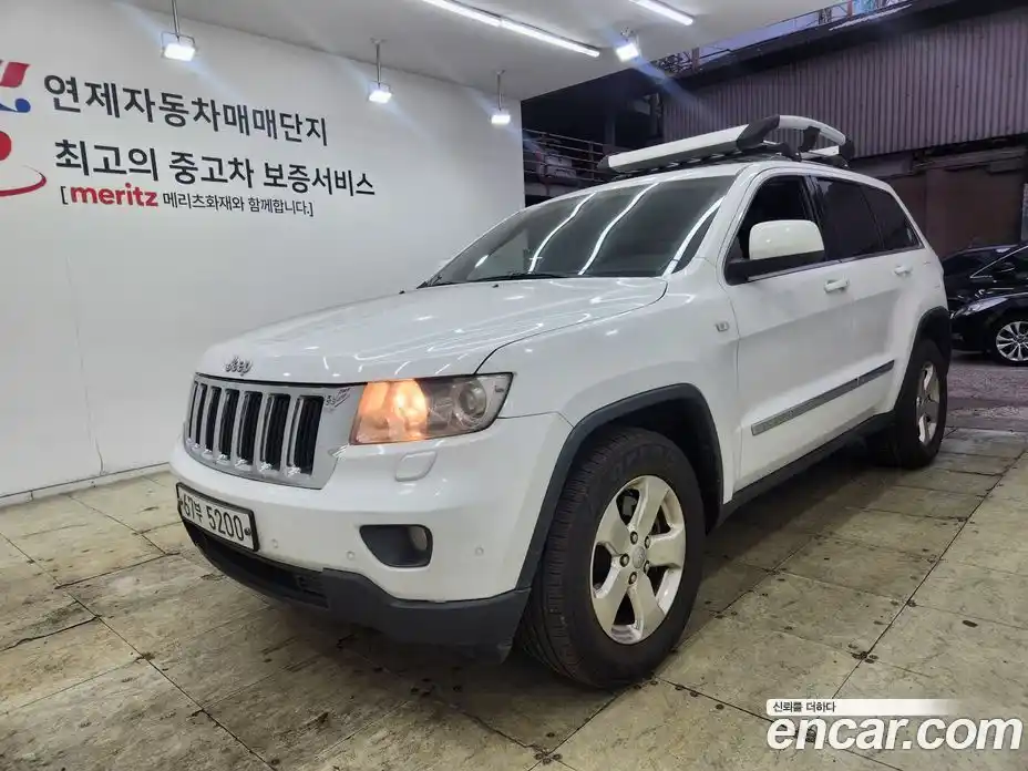 Jeep Cherokee 2013 3.0 Автомат в Москве № 170112, фото 19