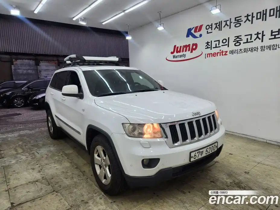 Jeep Cherokee 2013 3.0 Автомат в Москве № 170112, фото 3
