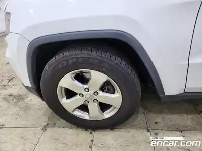 Jeep Cherokee 2013 3.0 Автомат в Москве № 170112, миниатюра 4