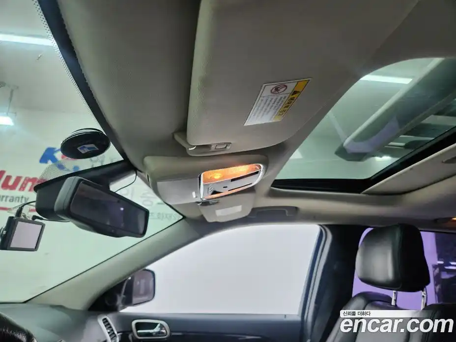 Jeep Cherokee 2013 3.0 Автомат в Москве № 170112, фото 8