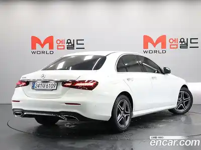 Mercedes-Benz E-Class 2023 2.0 Автомат в Москве № 174685, миниатюра 4