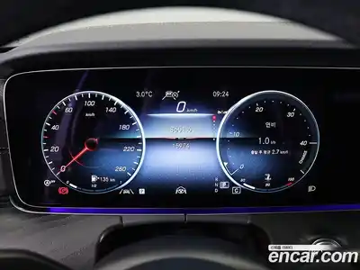 Mercedes-Benz E-Class 2023 2.0 Автомат в Москве № 174685, миниатюра 6