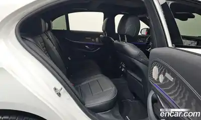 Mercedes-Benz E-Class 2023 2.0 Автомат в Москве № 175261, миниатюра 12