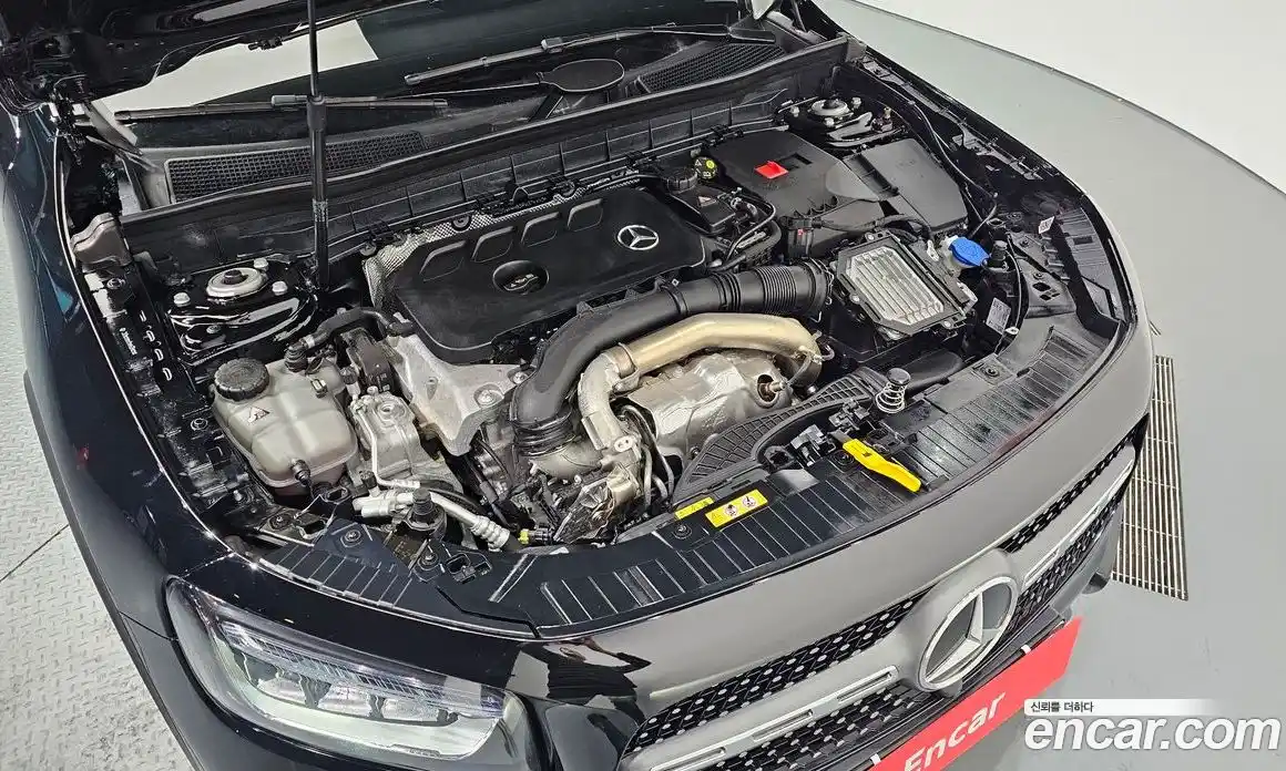 Mercedes-Benz GLB-Class 2024 2.0 Автомат в Москве № 175889, фото 16