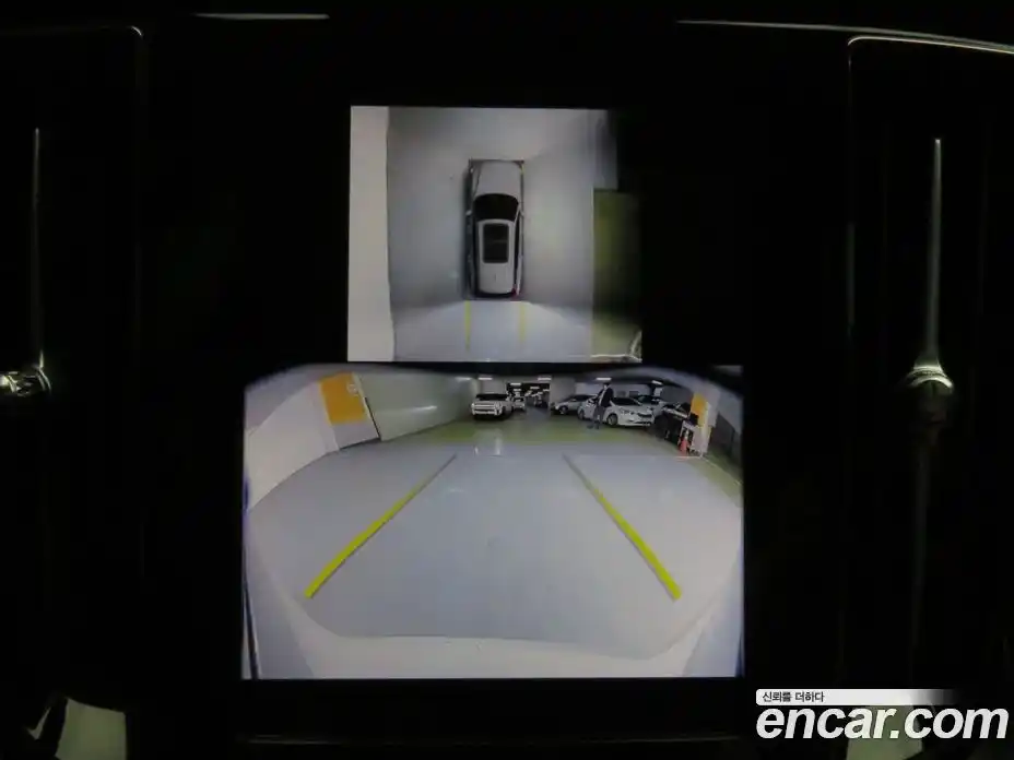 Volvo V60 2025 2.0 Автомат в Москве № 176939, фото 16