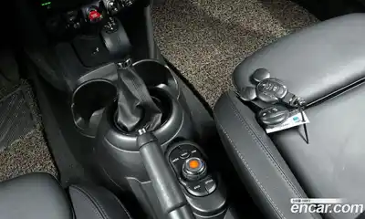 Mini Cooper 2019 1.5 Автомат в Москве № 179507, миниатюра 9