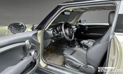Mini Cooper 2019 1.5 Автомат в Москве № 179507, миниатюра 10