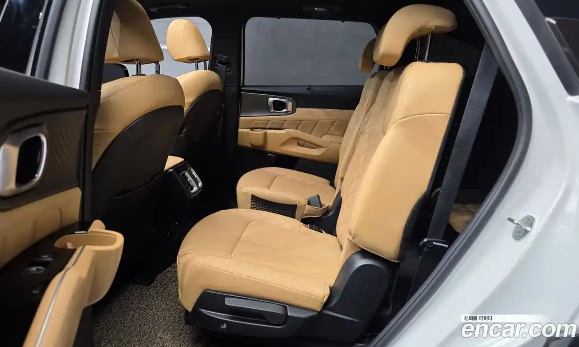 Kia Sorento 2023 1.6 Автомат в Москве № 18134, фото 12