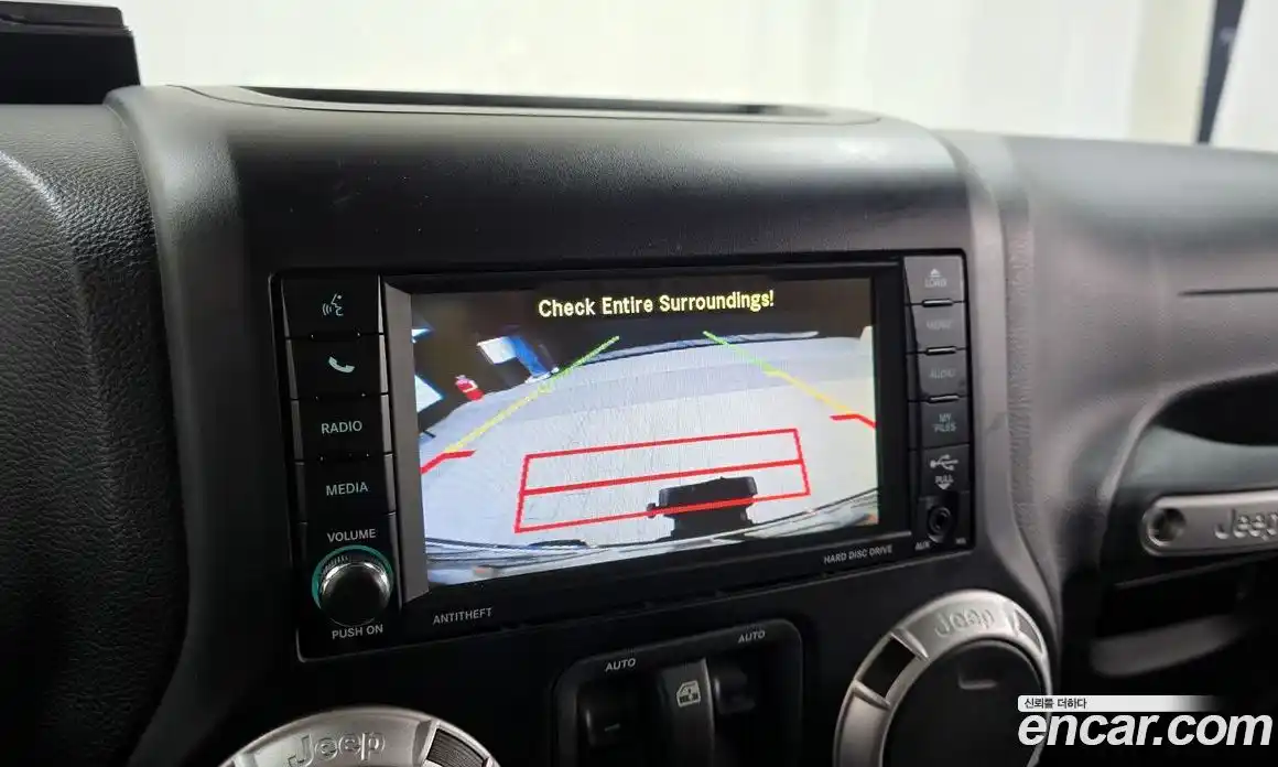 Jeep Wrangler 2014 2.8 Автомат в Москве № 182046, фото 15