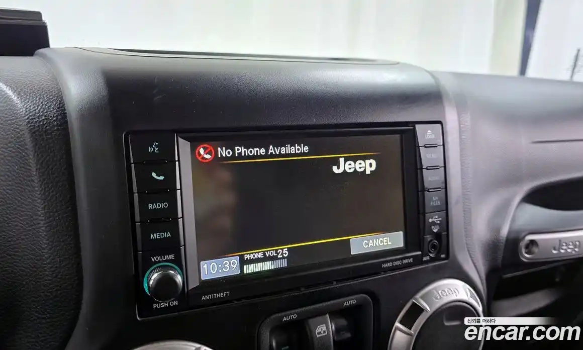 Jeep Wrangler 2014 2.8 Автомат в Москве № 182046, фото 18