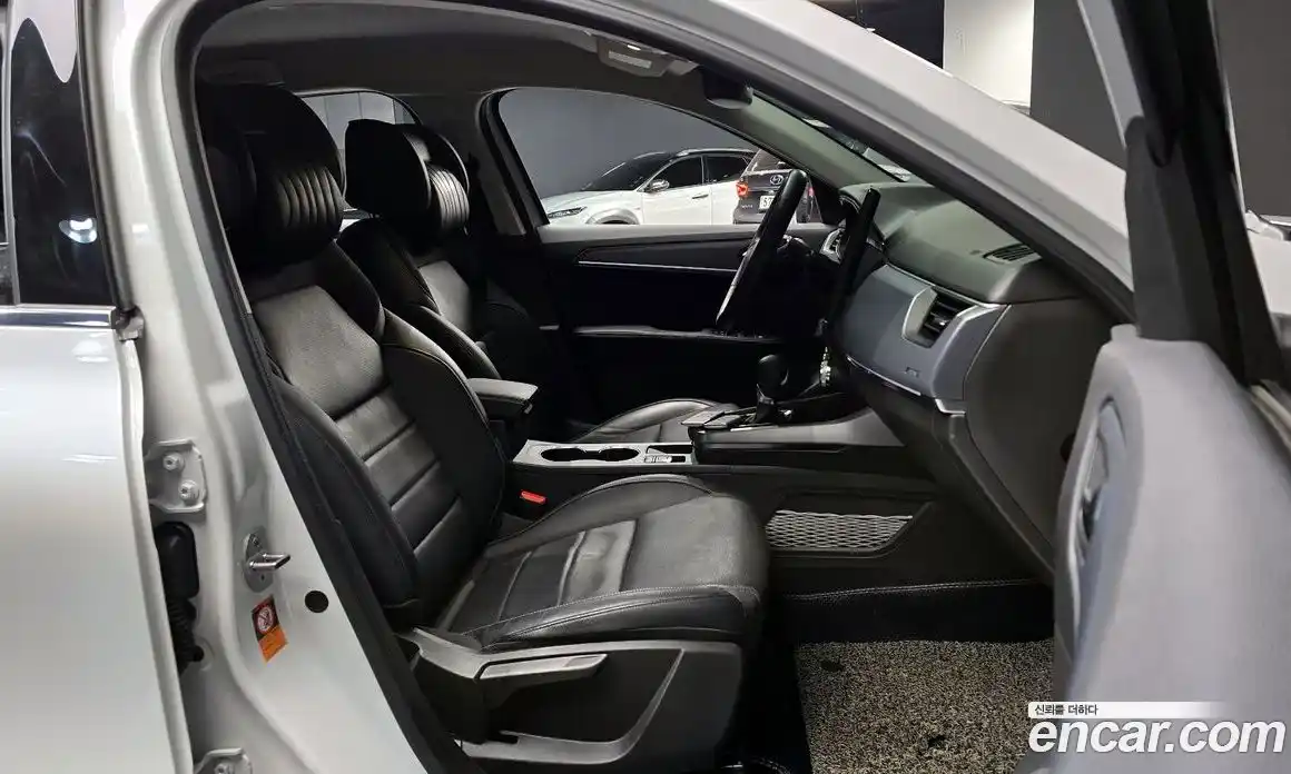 Renault XM3 2020 1.3 Автомат в Москве № 182821, фото 9