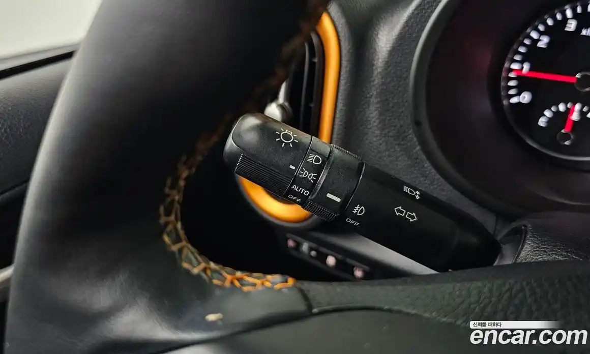 Kia Morning 2023 1.0 Автомат в Москве № 18304, фото 13