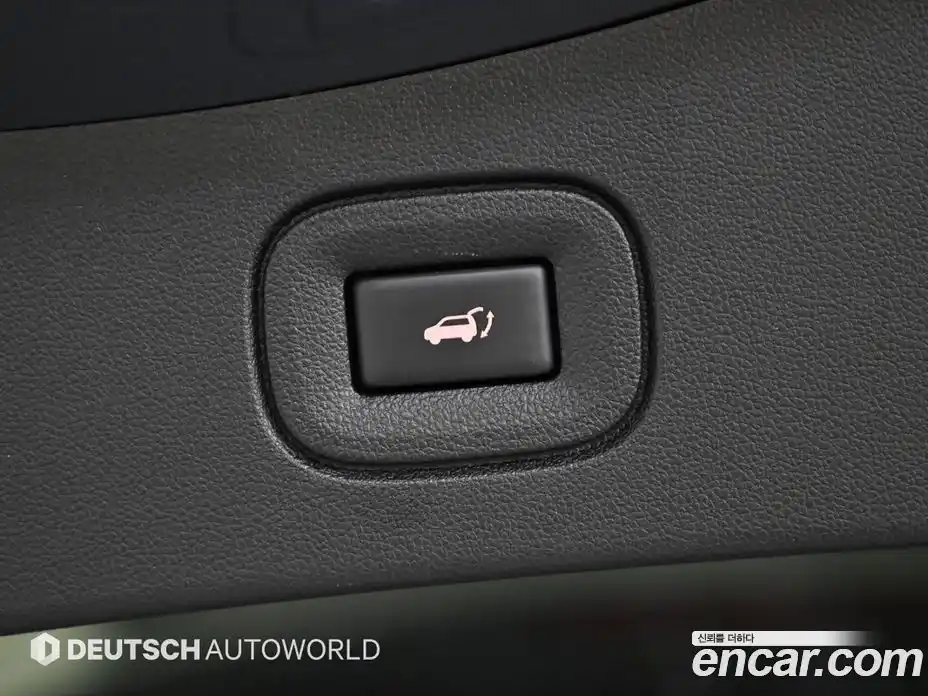 Renault QM6 2024 2.0 Автомат в Москве № 185340, фото 20