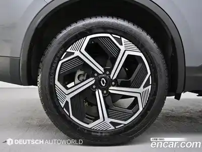 Renault QM6 2024 2.0 Автомат в Москве № 185340, миниатюра 5