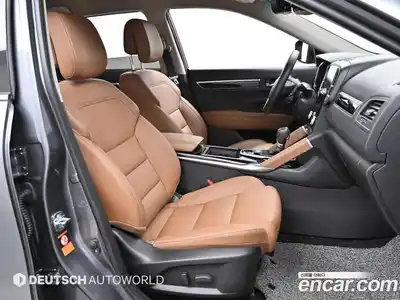 Renault QM6 2024 2.0 Автомат в Москве № 185340, миниатюра 10