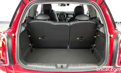 Mini Cooper 2021 1.5 Автомат в Москве № 186211, миниатюра 3