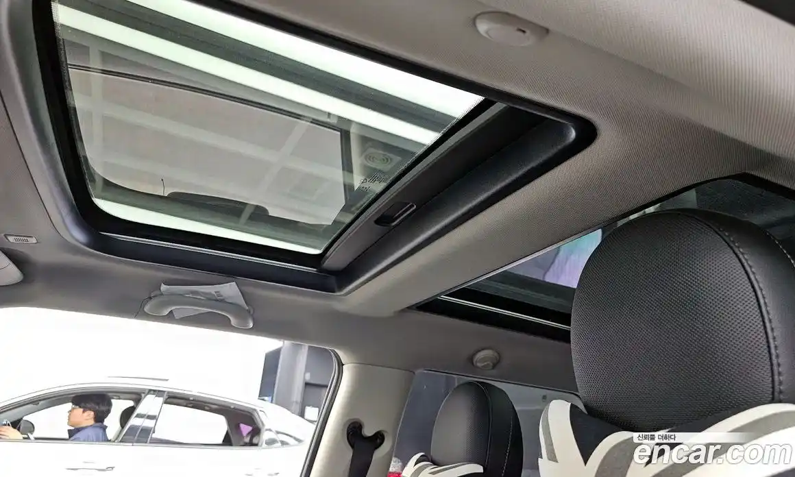 Mini Cooper 2021 1.5 Автомат в Москве № 186211, фото 10