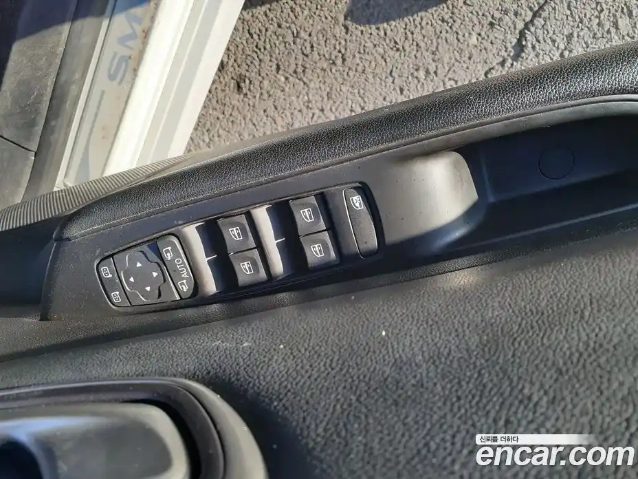 Renault SM6 2017 2.0 Автомат в Москве № 186356, фото 18