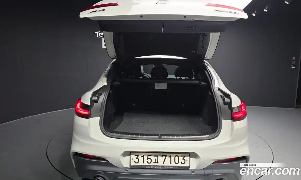 BMW X4 2020 2.0 Автомат в Москве № 188300, фото 3